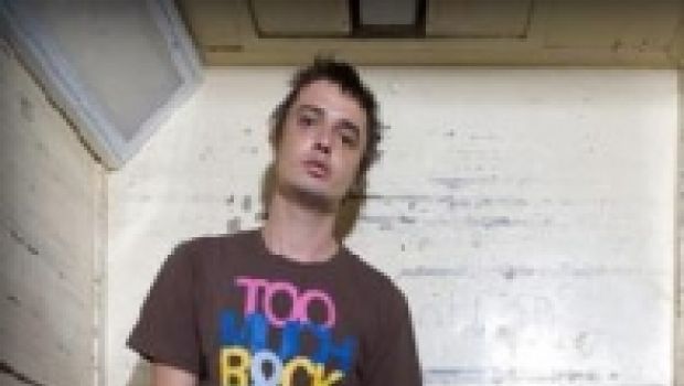Pete Doherty firma la moda, a dicembre una sua linea