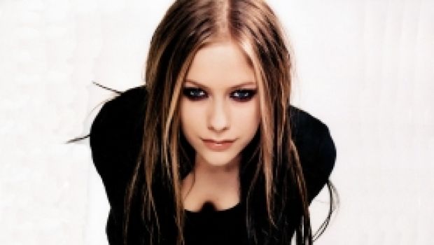 Avril Lavigne accusata di plagio per Girlfriend