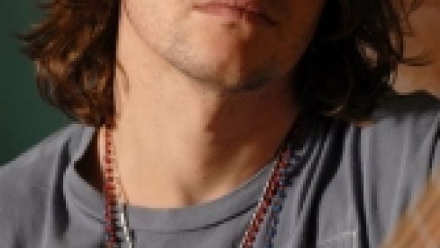 Grignani accusato di spaccio e il sostegno del web