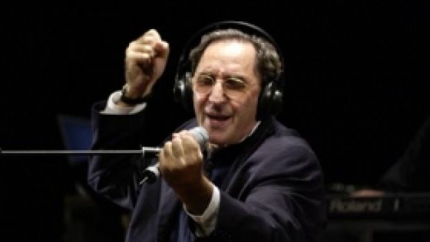 Niente è come sembra, film e singolo per Battiato