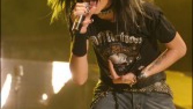 Tokio Hotel: no a Sanremo 2008, il libro ufficiale, i sold out dei concerti in Italia e lo speciale natalizio di Mtv