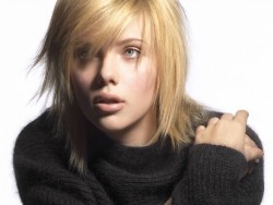 Scarlett Johansson canta Tom Waits