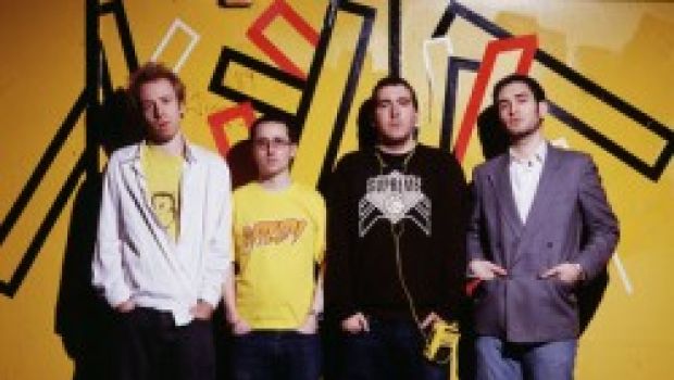 Hot Chip – Sensual Seduction (Snoop Dogg Cover)
