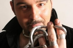 Andrè Zappa: fenomeno pop lituano ignorato nel web. E plagiato da Jennifer Lopez?
