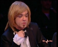 X Factor – La sesta puntata in diretta su Tvblog. Eliminata Silvia Aprile