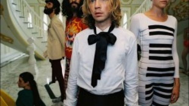 Ascolta “Chemtrails”, il nuovo singolo di Beck