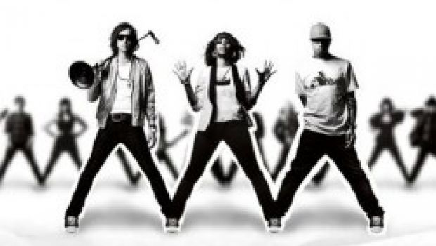 Pharrell Williams, Santogold & Julian Casablancas – My Drive Thru