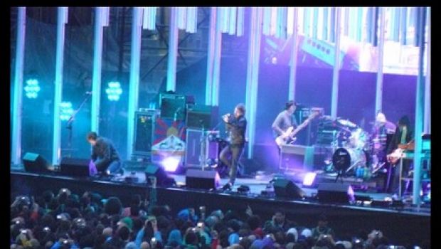 Super Collider, il brano inedito dei Radiohead (video)