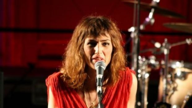 Joan As Police Woman, nuovo tour nei club