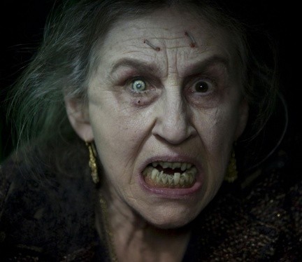 Prime spaventose foto in arrivo da Drag Me to Hell, nuovo film di Sam Raimi