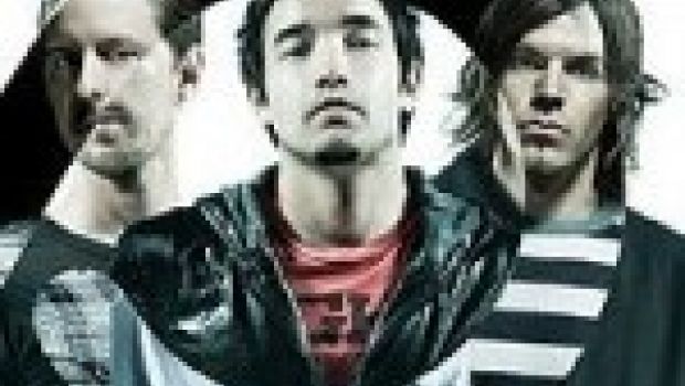 Gli Hoobastank con “For(N)ever” finiscono la poca benzina che avevano