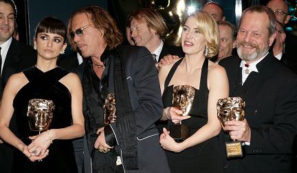 Bafta 2009: le più belle immagini del red carpet e dei vincitori