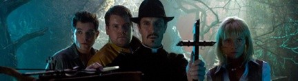 Nuovo poster e nuove foto per Lesbian Vampire Killers