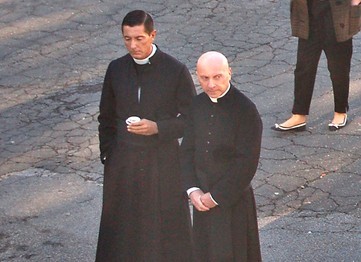 Dolce&Gabbana in abiti talari sul set di Nine