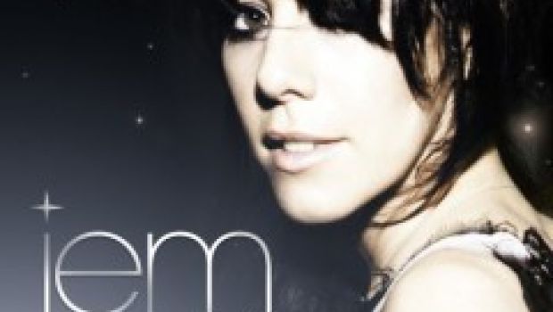 Jem ritorna con “Down To Earth”