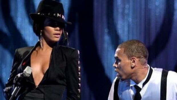 Rihanna perdona Chris Brown ed è subito duetto
