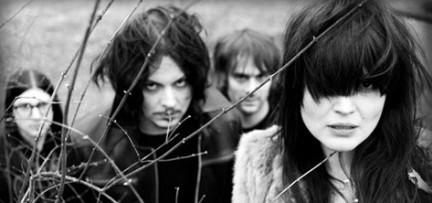 The Dead Weather, il nuovo gruppo di Jack White – il video di “Hang You From the Heavens”
