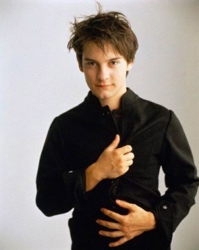 Tobey Maguire pilota di Formula 1 in The Limit