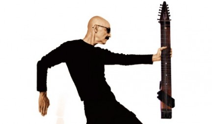 Tony Levin: il re dello stick in tour in Italia