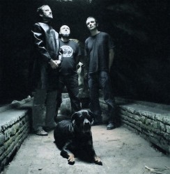Zu: orgoglio italiano all’estero e Pitchfork da 8