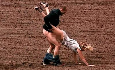 Sesso matto per Jason Statham in Crank 2, ecco le foto