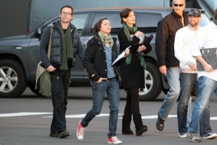 Katie Holmes, Guy Pearce e Bailee Madison sul set di Don’t be afraid of the Dark – la fotogallery