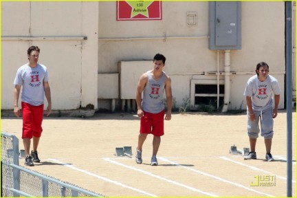 Anche Taylor Swift e Taylor Lautner nel cast di Valentine’s Day – fotogallery dal set