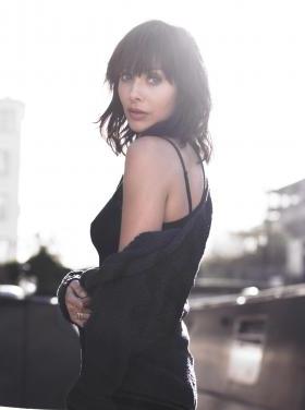 Natalie Imbruglia:  “Wild About It” – Video Ufficiale