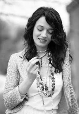 Carmen Consoli, ascolta le anteprime di “Elettra”