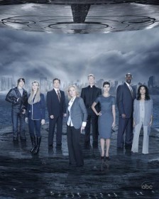 Ascolti Tv Usa dall’1 al 3 novembre: quasi 14 milioni per V, Heroes e Trauma salgono a 6 milioni. La Cbs conferma Accidentally on purpose (e Tnt ufficializza l’acquisto di Southland)