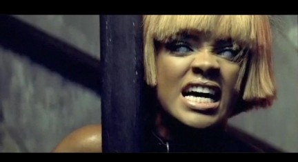 Halloween 2009: “Disturbia” di Rihanna è il video più “mostruoso”