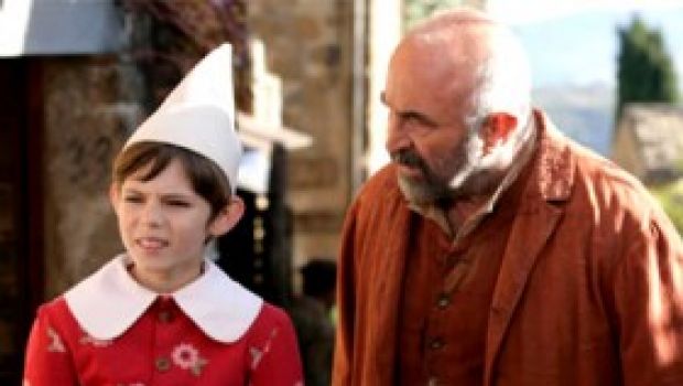 Pinocchio: su Raiuno rivive la favola di Collodi, grazie a Bob Hoskins e Luciana Littizzetto