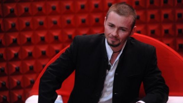 Grande Fratello 10 – la seconda puntata in liveblogging. Veronica Ciardi in arrivo (ANTEPRIMA TvBlog). Con il trans Gabriele Belli. Daniela, Carmela e Diletta in nomination