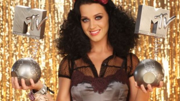 Stasera gli MTV Europe Music Awards 2009 in diretta da Berlino. Presenta Katy Perry
