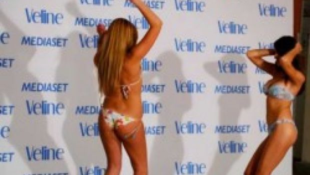 Essere una Velina: la nuova inchiesta di Current. Da Miss Maglietta Bagnata a Vallettopoli