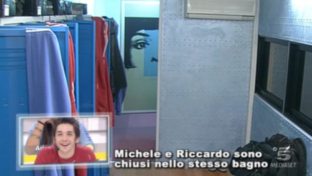 Amici, Riccardo Occhilupo lascia la scuola. Michele Barile ha una nota per violazione del regolamento