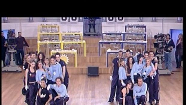 Amici di Maria De Filippi – il decimo speciale in liveblogging. Ospite Nelly Furtado. Nicolò Marchionni supera l’esame