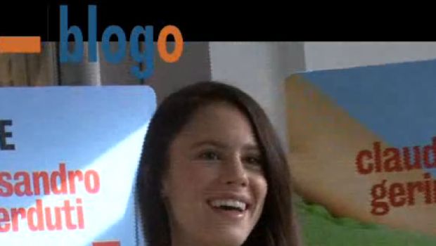 Meno Male Che Ci Sei: interviste-video a Claudia Gerini e Chiara Martegiani