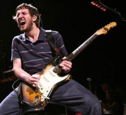 [Confermato] John Frusciante è ri-uscito dal gruppo