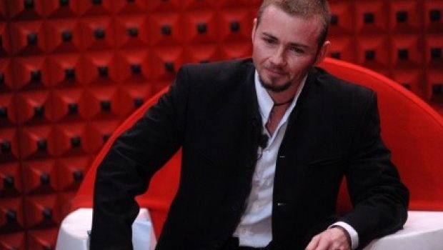 Grande Fratello 10 – Gabriele Belli a TvBlog: “Basta con questo binomio trans=prostituzione. Veronica? Una gattina bagnata che si alliscia tutti”