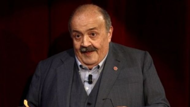 Stasera l’ultima puntata del Maurizio Costanzo Show. Gli auguri di Pier Silvio Berlusconi