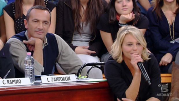 Amici 9 – il tredicesimo speciale in liveblogging. Ospiti Valerio Scanu, Ferilli, De Sica, Ghini e Conticini. Scandalo: Rodrigo al posto di Nicolò Marchionni. Matteo Macchioni al serale