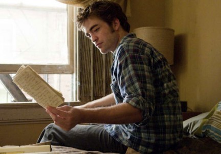 Remeber me – nuove foto dal film con Robert Pattinson ed Emilie De Ravin