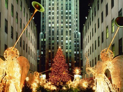 Natale 2009: Alicia Keys, Shakira ed Aretha Franklin cantano i classici natalizi (video live)