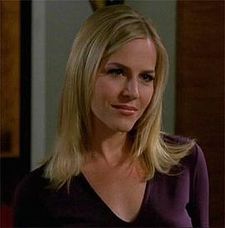 Julie Benz