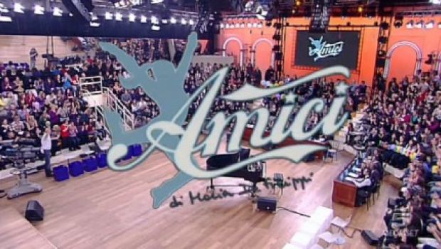Amici 2010: 14°speciale in liveblogging. Scandalo: Davide passa al serale con la supercommissione! Non ammessi Stefanino (con polemica), Valeria, Gabriele, Antonio…