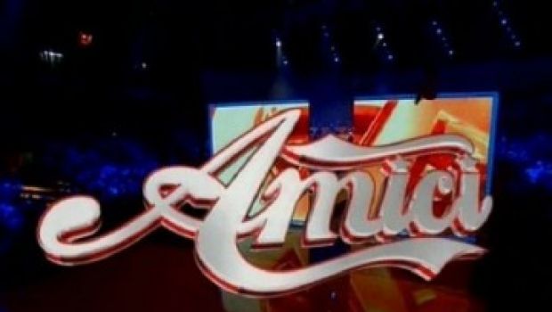 Domani inizia il Serale di Amici 2010. Maria De Filippi: “Basta definirlo ‘Fabbrica delle Illusioni’, chiamiamolo Agenzia di collocamento piuttosto”