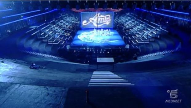 Amici 9 – La seconda puntata del serale in liveblogging. Eliminato Angelo Iossa