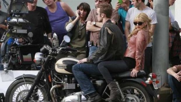 Christina Aguilera e Cam Gigandet sul set di Burlesque