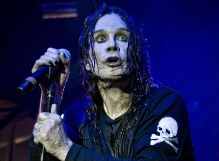 Ozzy Osbourne mette ai voti il titolo del nuovo album